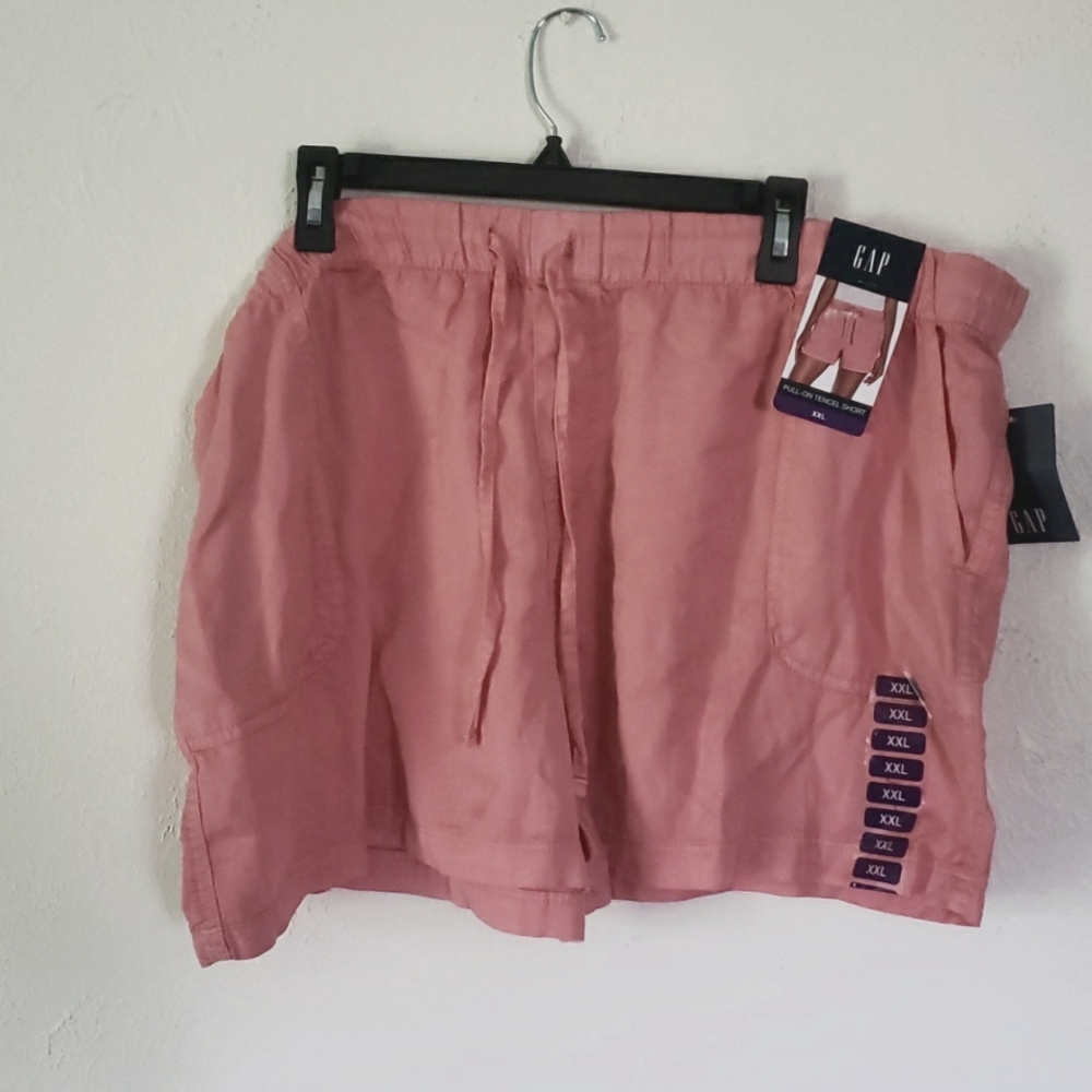 New Gap pink tencel shorts
